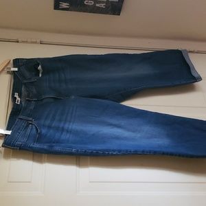 Levi's cropped denim